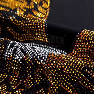 OEM Service Sublimation Impression Strass T-shirts En Gros Léger Strass T-shirts - Product Image 5