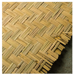 Rollo de tapete de bambú flexible tejido a mano de bambú natural vietnamita - Product Image 3