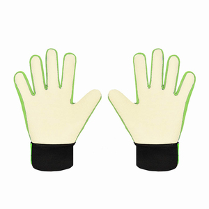 Guantes de portero Súper suaves y cómodos Guantes de portero de látex alemán - Product Image 3
