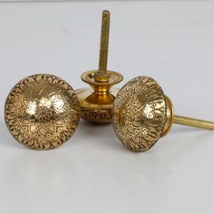 Perilla de Cajón de Latón con Forma de Flor Elegante, Herraje Decorativo para Muebles de Gabinete, Artístico, Moderno, Venta al por Mayor - Product Image 3