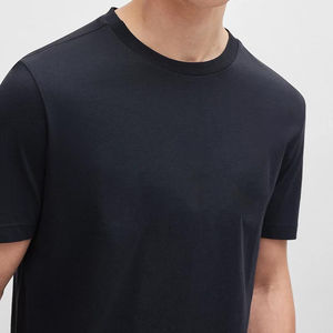 Camisetas de algodón con cuello redondo para hombre, opciones de color personalizadas, camisetas de manga corta para hombre, camisetas cómodas con cuello redondo personalizadas al por mayor - Product Image 3