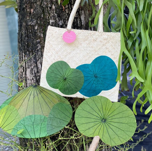 หมวกใบบัวดีไซน์เหนือกาลเวลาสำหรับผู้ซื้อทั่วโลกที่กำลังมองหาเครื่องประดับแฮนด์เมดที่ไม่เหมือนใคร - Product Image 4