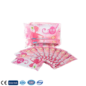 Uniquality Lingettes Intimes 30 unités à l'Aloe Vera pour l'Hygiène Féminine - Product Image 3