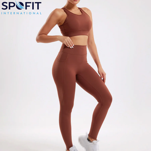 ชุดโยคะผู้หญิงคุณภาพสูงแบบมืออาชีพสั่งทำพิเศษ 2 ชิ้น ชุดออกกำลังกายน้ำหนักเบา พิมพ์โลโก้ ดีไซน์สวยที่สุด ลายเรียบ - Product Image 3