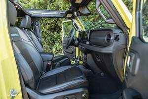 Wrangler Rubicon X 4xe 2024, Híbrido Enchufable de 375 HP, 4x4, Acabado Transparente de Alta Velocidad, Sin Modificar - Product Image 4