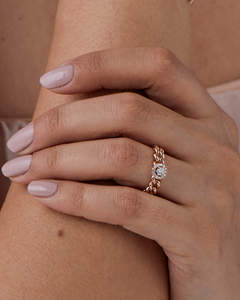 Bisel Set 0.21ctw Ronda Brillante Corte Diamante Halo Cadena cubana Anillo de bodas en oro rosa de 18K Anillo al por mayor Regalo para ella - Product Image 5