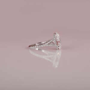 Anillo de compromiso de estilo clásico de oro macizo de 18K, anillos finos, ajuste de Halo oculto, corte ovalado acentuado, Diamante creado en laboratorio, certificado IGI - Product Image 6