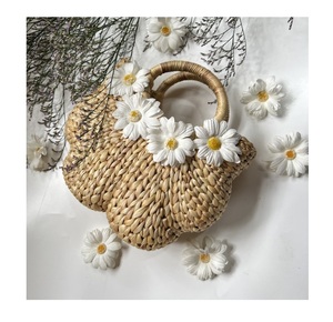 Borsa di paglia artigianale/borsa a tracolla di fanerogame/borsa IN giacinto d'acqua tessuta, borsa di bambù fatta a mano IN VIETNAM - Product Image 1