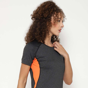 Camisetas modernas para mujer, Top corto con cuello en V y cuello redondo, estilo veraniego a la moda, atuendo informal cómodo de algodón 100% - Product Image 3