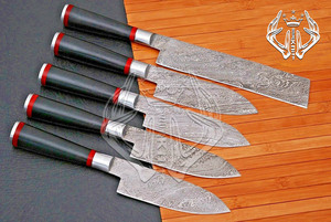 Ensemble de couteaux de chef professionnels en acier damas faits à la main avec de superbes couteaux de cuisine en cuir - Product Image 6