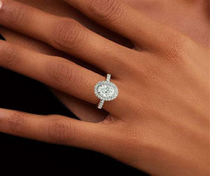 Anillo de Compromiso de Plata de Ley 925 con Circonita Cúbica, Corte Ovalado, Engaste de Puntas, Anillo de Boda para Mujer, Joyería Personalizada, Estilo Moderno para Fiestas - Product Image 3