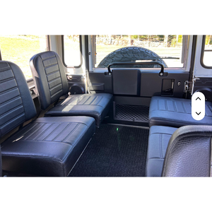 Nuevas llegadas para el mercado global: Land Rover Defender 90 de 1992, SUV con especificaciones europeas - Product Image 3