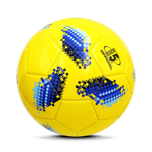 Balones de Fútbol Profesionales Híbridos Ligeros de Alta Calidad Fabricados en Fábrica OEM, Logotipo Personalizado, Color Personalizado, Peso Transpirable - Product Image 5