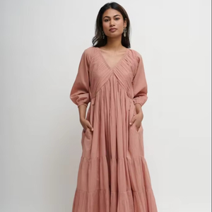 Nouvelle robe en coton indienne faite à la main à la mode tenue décontractée d'été élégante pour cadeau de mariée personnalisé robe cadeau pour elle en vente - Product Image 1