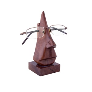 Présentoir de support de lunettes en forme de nez en bois fait à la main - Product Image 6