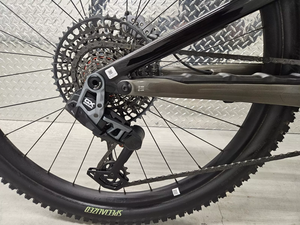 VÉLO DE MONTAGNE H & S 2025 SPECIALIZZED STUMPJUMPER 15 XO S3 VÉLO ÉLECTRIQUE NOUVEAU - Product Image 2