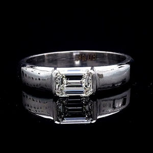 Usine en gros plaqué or 14 carats rond VVS Lab Grown Diamond Bague de fiançailles Solitaire rond classique et intemporel - Product Image 1