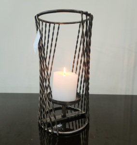 Handmade Durable Metal Wire Mesh Pillar <b>Holder</b> Vintage Iron <b>Candle</b> Stand Lanterns for Home <b>Garden</b> Decor Outdoor Christmas - Product Image 2