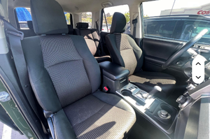 Toyota 4Runner Trail Edition 4x4 2021 d'occasion, conduite à gauche/droite - Product Image 6