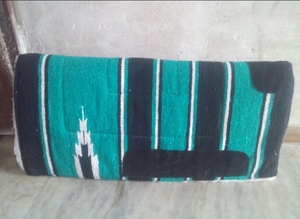 Alfombra de caballo impermeable multifuncional para montar en invierno, manta de caballo estable a prueba de viento con relleno de algodón y forro de nailon - Product Image 2