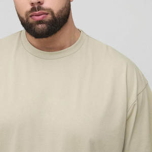 Ensembles de shorts pour hommes en gros Ensembles de shorts d'été 2 pièces personnalisés Ensembles de t-shirts et shorts à manches courtes - Product Image 3