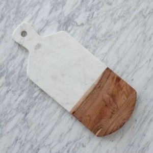 Planche à découper carrée en bois d'acacia artisanal, bois de marbre et résine, épaisseur 1,5 cm, passe au lave-vaisselle, durable - Product Image 2