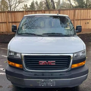 Usado 2018 GMC. Sa vana 2500 - Product Image 1