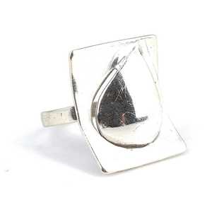 แหวนเงินแท้ชุบทอง 18K รูปทรงสี่เหลี่ยมผืนผ้าแบบปรับได้ - Product Image 2