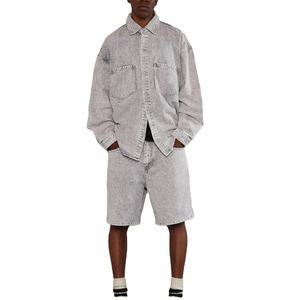 ชุดลำลองยีนส์ผู้ชาย - สินค้ามาใหม่ ชุดกีฬาฤดูร้อน กางเกงขาสั้นพร้อมเสื้อแขนยาวคอกลม และชุดกางเกงขาสั้นลายพิมพ์สไตล์ยีนส์ฟอกสีสำหรับผู้ชาย - Product Image 1