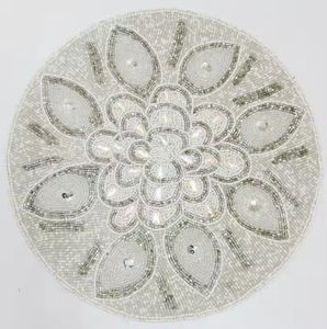 2025 plus récent napperon perlé forme de conception Unique récemment arrivé napperon de Table brodé pour mariage vaisselle salle à manger décor - Product Image 6