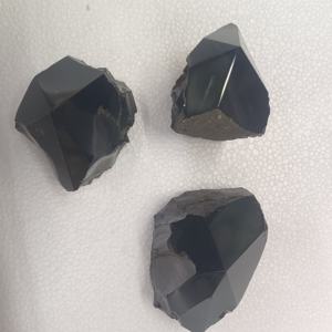 Venta al por mayor, suministro a granel de cristal de obsidiana negra Natural, punto artesanal, piedra curativa cruda para Reiki Feng Shui y equilibrio de energía - Product Image 6