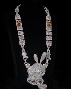 Colgantes y Dijes de Joyería de Moissanita VVS de Diseño Único Hechos a Medida en Plata Maciza de Dos Tonos Oro Rosa - Product Image 4