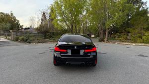 BMW M5 2022 con Paquete de Competición, Gasolina, Bajo Kilometraje - Product Image 4