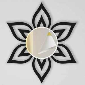 Marco de espejo de pared de metal moderno Diseño de flores hechas a mano de alta calidad Alta demanda para bodas Directo del fabricante Exportador - Product Image 1