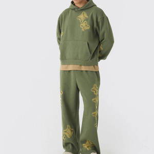 Trajes Deportivos Personalizados con Bordado a Medida, Hechos de Algodón, los Más Vendidos - Product Image 1