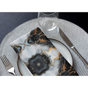 Juego de 4 Servilletas Rectangulares Reutilizables Be Ike-Conic para Cócteles, con Estampado y Dobladillo, Suaves al Tacto, 100% Poliéster, Servilletas de Tela para Cena - Product Image 3