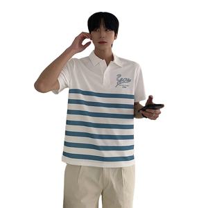 เสื้อโปโลลายทางพิมพ์ลายตัวอักษรแบบนามธรรมสำหรับผู้ชายในฤดูร้อน - Product Image 1