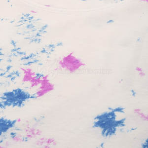 เสื้อยืดฟิตเนสของผู้ชายผ้าถักแบบผูกแห้งเร็วพิมพ์ลายสีย้อมผ้าฝ้ายต่ำ/เส้นใยไม้ไผ่ - Product Image 6