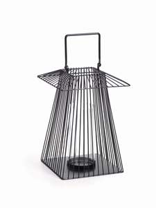 Farol de Hierro Texturizado Diseñado para Decoración Creativa del Hogar y un Cálido y Hermoso Brillo para Interiores de Sala de Estar - Product Image 4