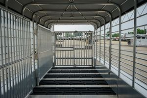 Nuevo Remolque para Ganado de Primera Clase, de 3 Ejes, para Transporte de Ovejas y Ganado, con Barrera para Ganado, para Granjas - Product Image 4