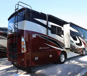 2020 2022 2023 2025 2024 Fleetwood RV Pace Arrow 36U Autocaravanas, Casas Rodantes y Remolques de Viaje - Product Image 3
