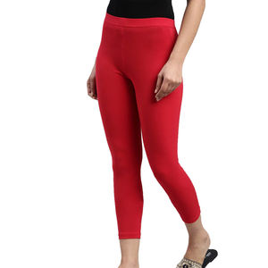 Logotipo personalizado gimnasio Fitness rojo Yoga Leggings cintura alta Super suave transpirable medias de punto OEM al por mayor personalizable - Product Image 3