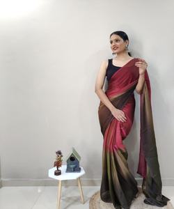 Saree en soie de coton avec chemisier en gros à bas prix Vêtements de festival les plus choisis pour les femmes indiennes et pakistanaises Surat - Product Image 6
