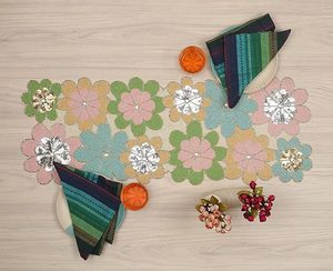Christmas Decorative and Leaves Design Beaded <b>Runner</b> Placemat <b>Dining</b> <b>Table</b> Fancy Mat Handmade Decorative <b>Runners</b> for Wedding - Product Image 1