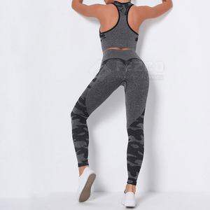 High Quality Seamless Women's <b>Yoga</b> <b>Set</b> Plus Size Breathable Made in Pakistan Front Logo Solid Pattern - Product Image 5