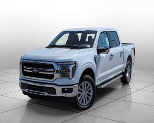 Ford F-150 LARIAT 4WD Crew Cab Pickup Usada 2025 - con Bajo Kilometraje - Product Image 1