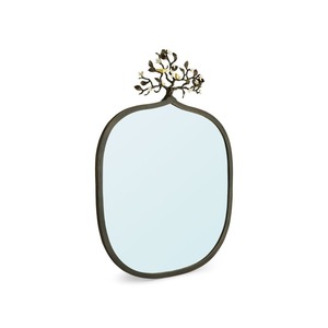 Modern <b>Silver</b> Wall <b>Mirror</b> with a Luxurious <b>Frame</b> Ideal for Adding a Contemporary Touch to Home or Office Decor - Product Image 5