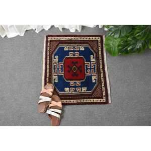 Alfombra Turca Vintage Pequeña de 1.7x2.1 pies, Alfombra de Lana Azul Sólida - Product Image 4