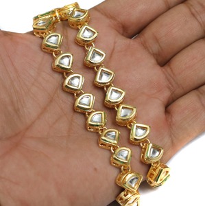Cuentas de Radiante Dorado Beadsnfashion, Cadena Kadi Kundan Meenakari de 7x10 mm, 50 Piezas, para Componentes de Joyería Artística para Mujer, Collar - Product Image 1