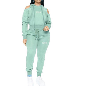 Conjunto Deportivo para Mujer, Personalizable, Cómodo, de Alta Calidad, Pantalones Deportivos y Top Corto con Capucha, 2 Piezas, Hombros Descubiertos - Product Image 4